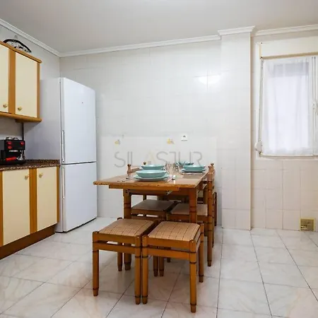 Apartment El Bohelu Gijon
